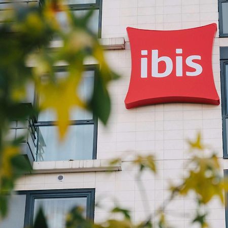 Ibis Rouen Centre Rive Droite Pasteur Hotel Exterior foto