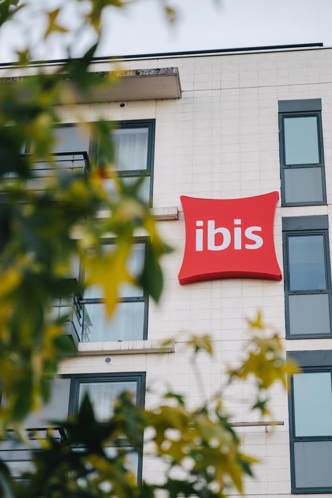 Ibis Rouen Centre Rive Droite Pasteur Hotel Exterior foto